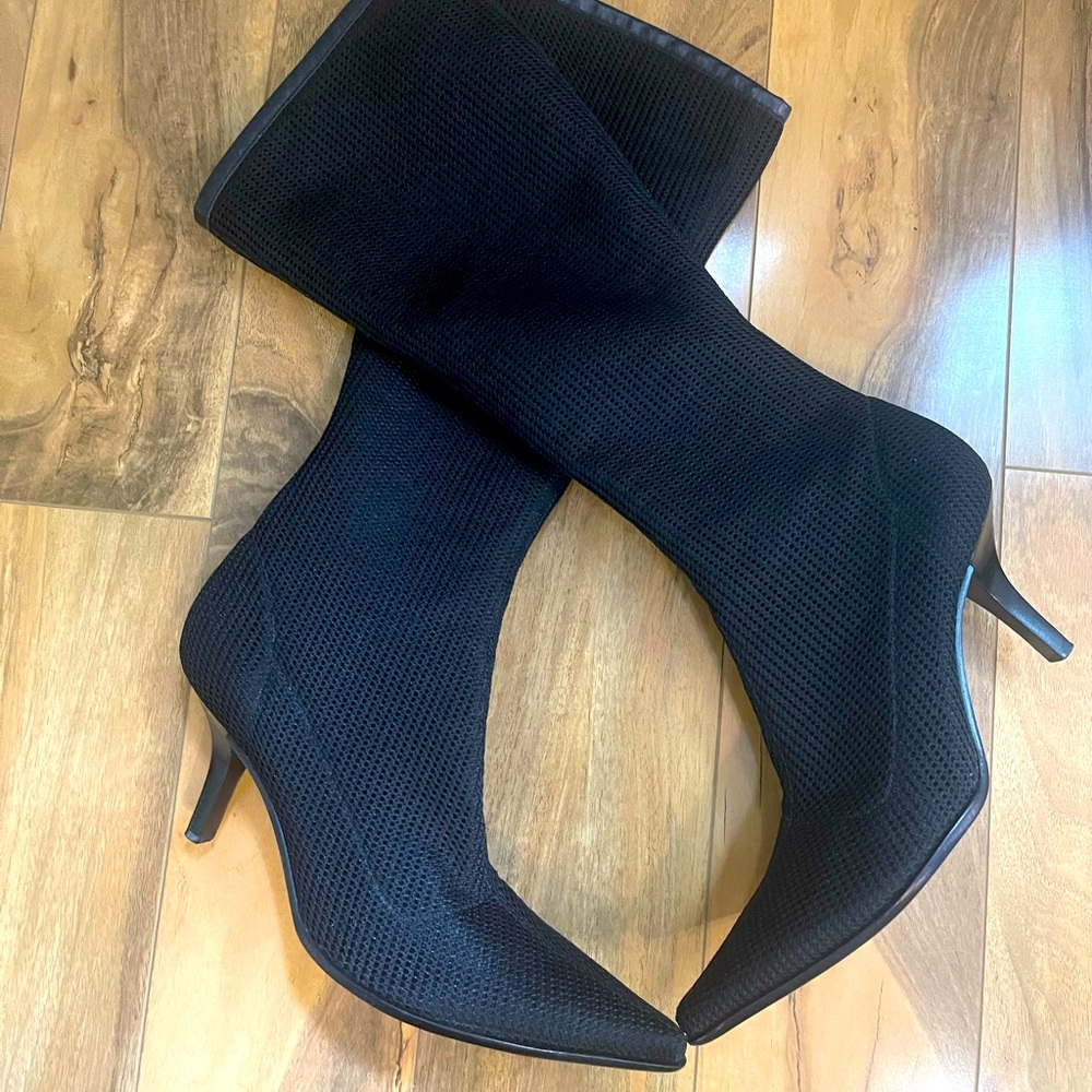 V.O.Z black light weight boots size 8